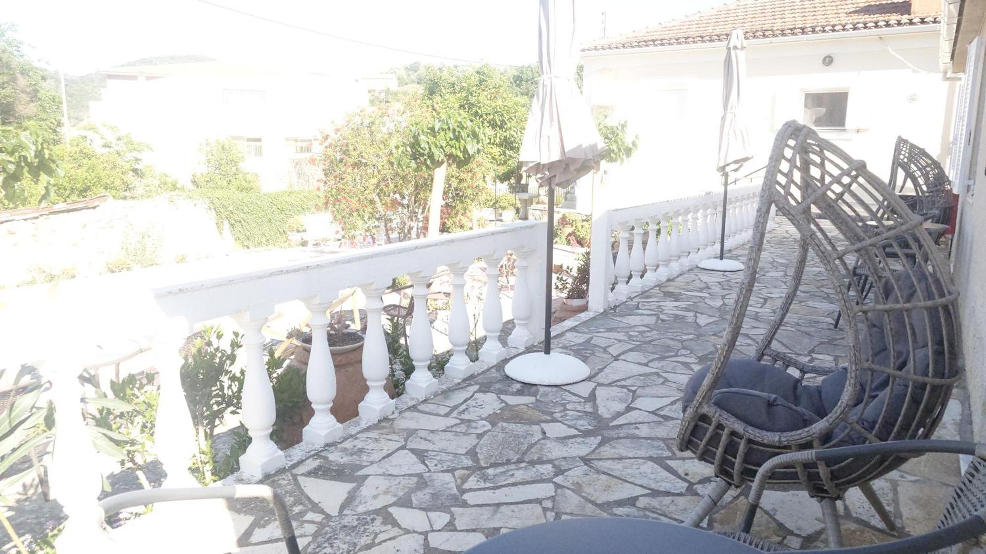 Elena Apartments Ithaca Вати Экстерьер фото